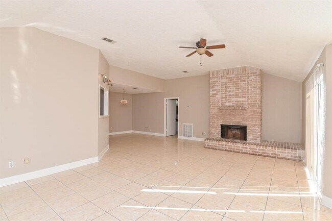 Building Photo - 9323 Danforth Way