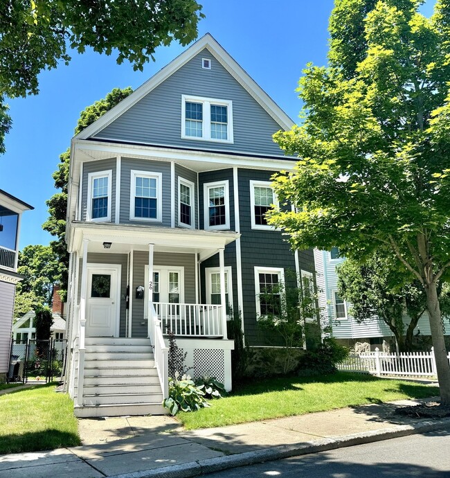 Building Photo - 26 Bradfield Ave
