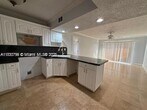 Foto principal - 3522 NE 171 St