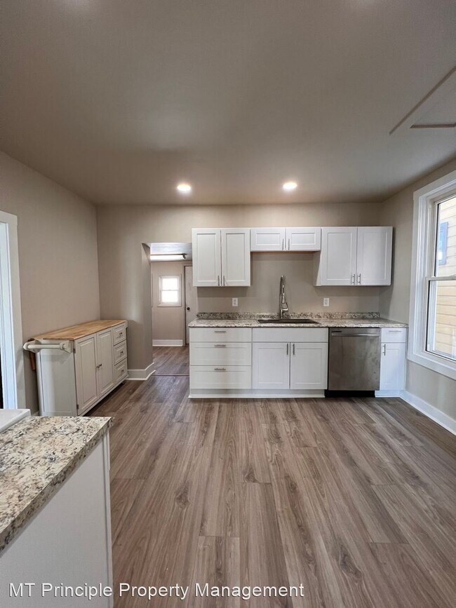 Building Photo - 3 br, 2 bath House - 911 S. Colorado
