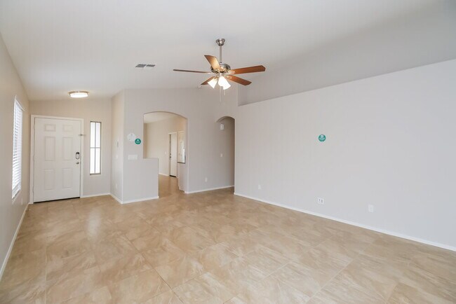 Building Photo - 3832 S Shiloh Way