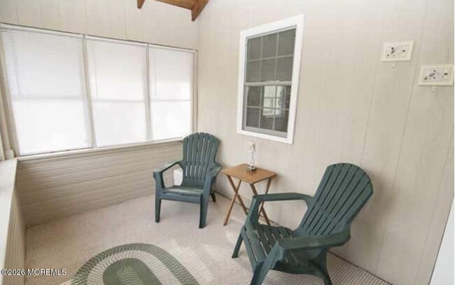 Building Photo - 507 15th Ave