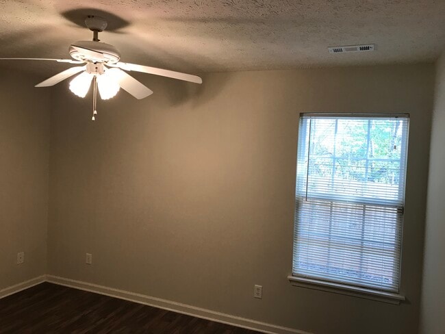 Bedroom 2 - 6525 Quail Trail