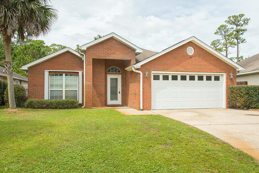 274 Tecumseh Ln, Mary Esther, FL 32569 House Rental in Mary Esther