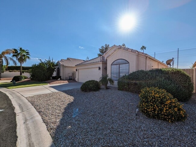 Building Photo - 1902 N Barkley, 14
