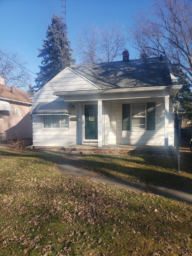 3714 Wallwerth Dr, Toledo, OH 43612 House for Rent in Toledo, OH