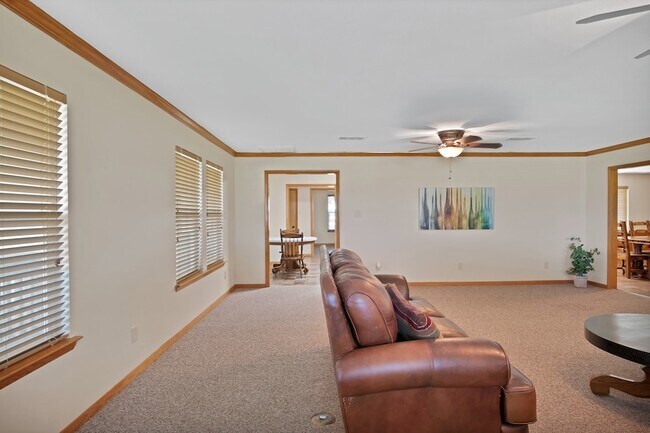 Building Photo - 14301 County Rd 511