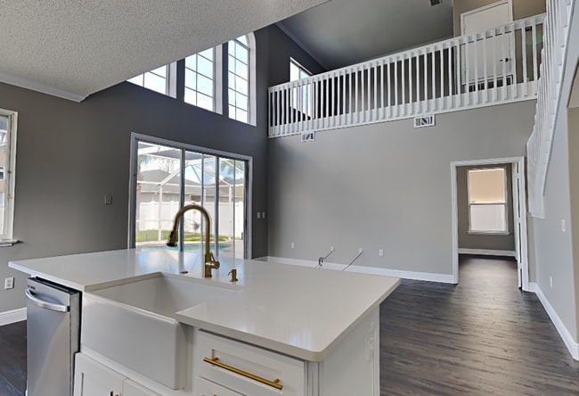 Building Photo - 1735 White Heron Bay Cir