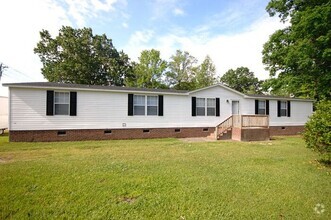 Building Photo - 728 Country Club Rd