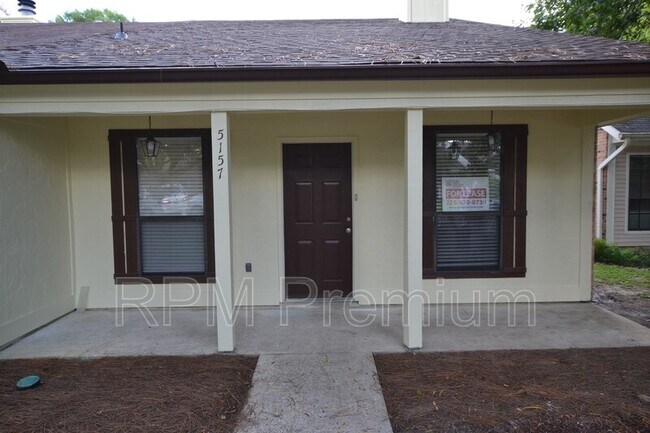 Foto del edificio - 5157 Cumberland Cove Dr