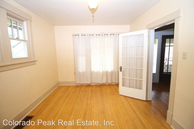 Building Photo - 5 br, 3 bath House - 1822 W Pikes Peak Ave