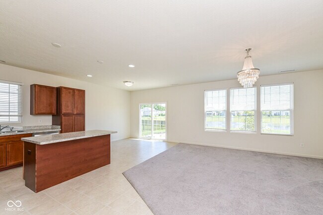 Building Photo - 6645 Timberline Trail