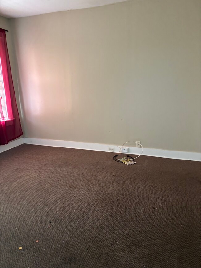 Bedroom - 5557 Saint Louis Ave