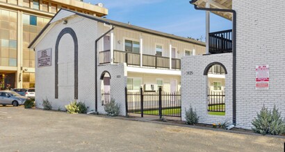 Building Photo - 3123 S University Dr