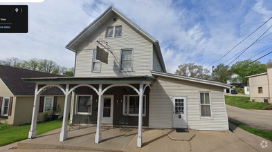 Building Photo - 628 Franklin St