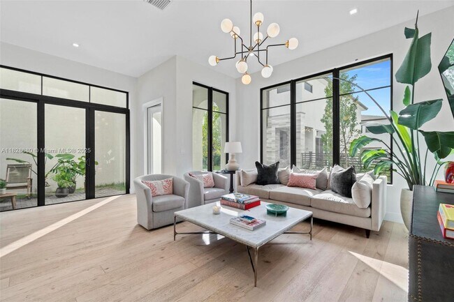 Foto del edificio - 4482 NW 80th Ave