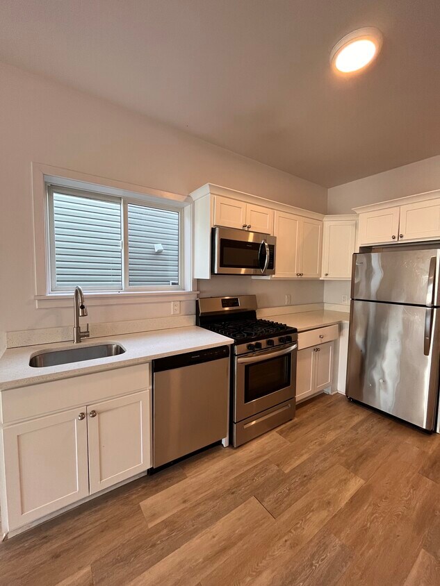 Unit 3L - 444 Bergen Ave