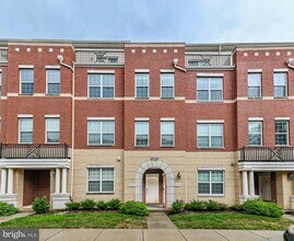 Building Photo - 22722 Beacon Crest Terrace