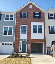 Building Photo - 534 Calvert Way