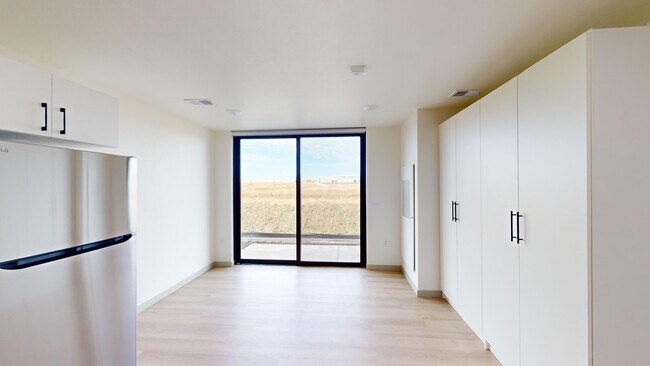 Living Room - Maple Rock Reserve
