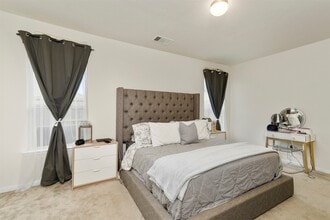 Building Photo - 11654 Rosewood Forest Ct