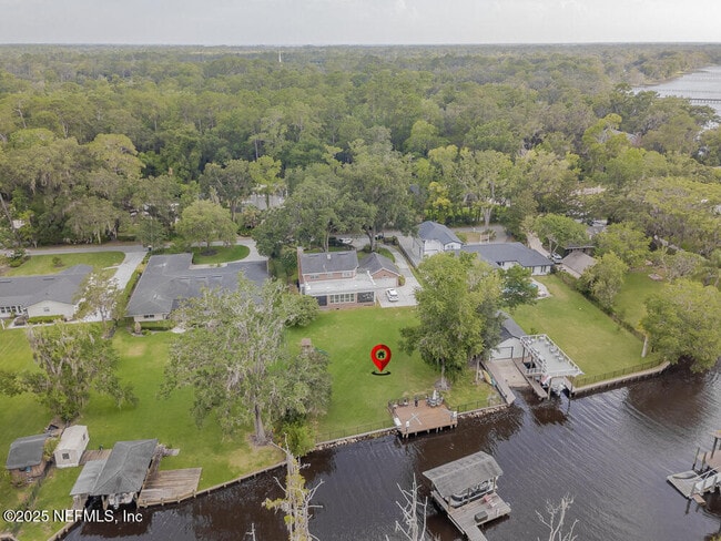 Building Photo - 11921 Little Creek Ln