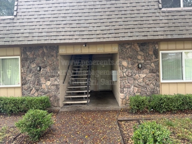 Primary Photo - 3919 N Ryde Ave