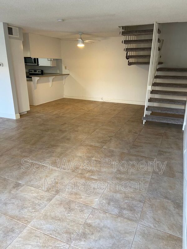 Building Photo - 3823 Camino Lindo
