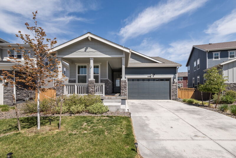 Foto principal - 21109 E 61st Ave