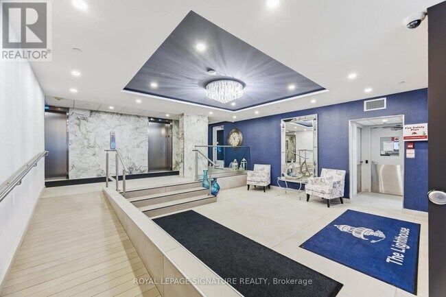 Building Photo - 2263 Marine Dr