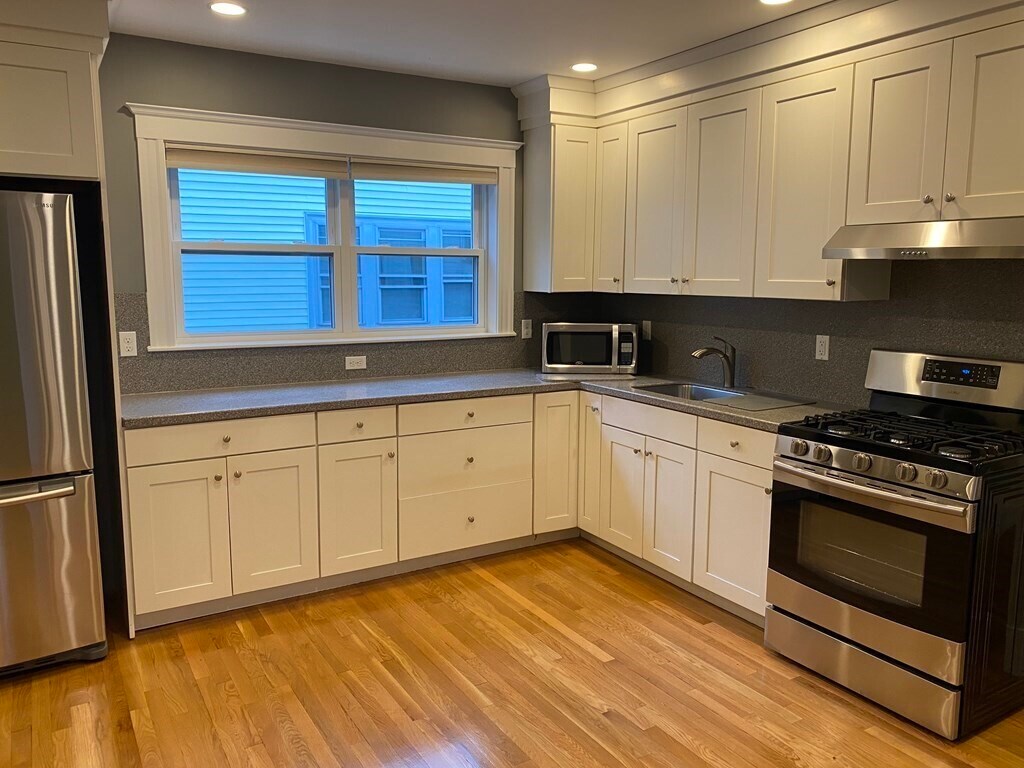 Foto principal - 225 Beech St