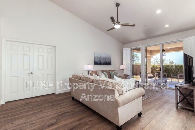 Foto del edificio - 18905 N 89th Way