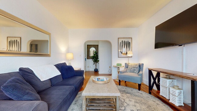 Building Photo - 90 Kilsyth Rd