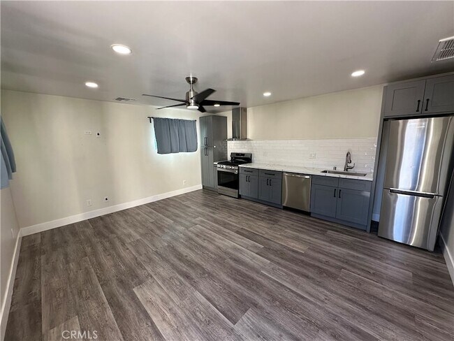 Foto del edificio - 2155 Summit Ave