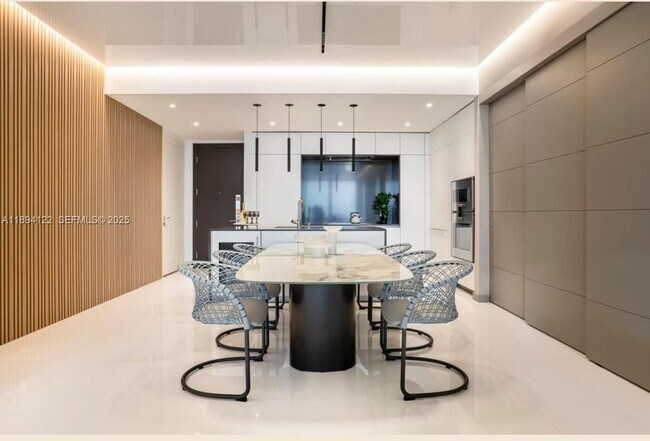 Foto del edificio - 300 Biscayne Blvd Way