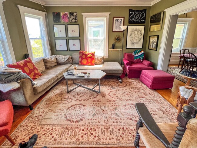 Building Photo - 20 Powder House Blvd