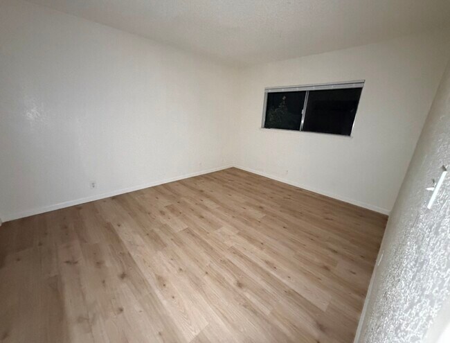 Foto del edificio - 8542 German Dr