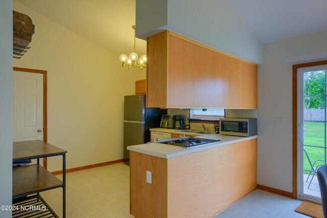 Foto del edificio - 202 Molly Ct