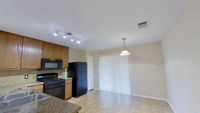 Foto del edificio - 315 Moonwalker Trail