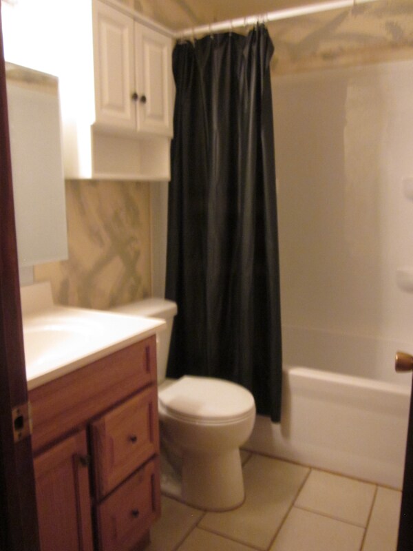 Building Photo - 427 S Cardinal Dr