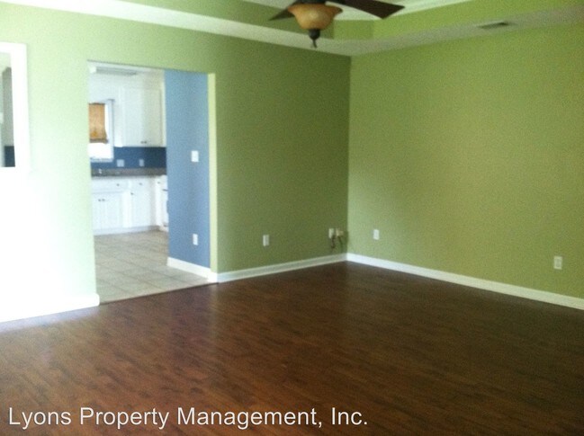 Building Photo - 4085 Chadwyck Dr