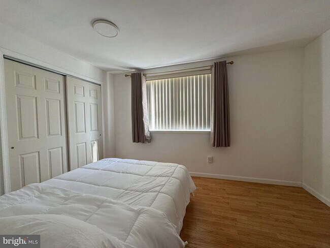 Foto del edificio - 2726 S 8th St