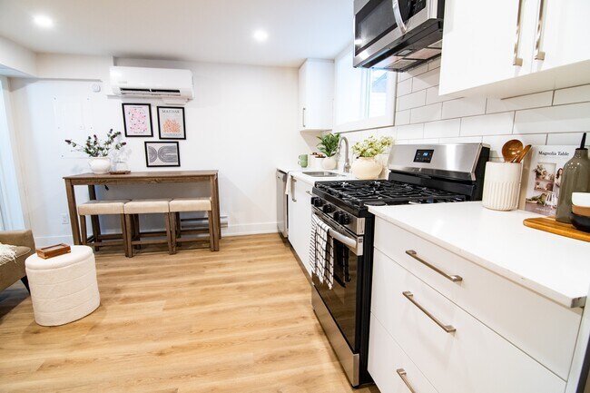 Photo du bâtiment - 142 Young St