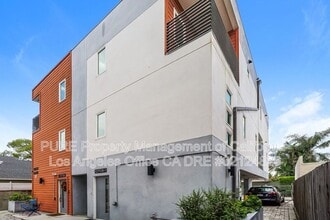 Building Photo - 10706 Camarillo St