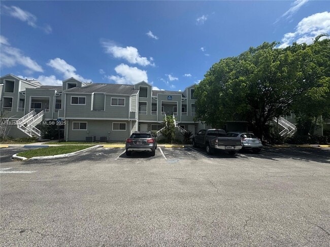 Building Photo - 3453 NW 44th St
