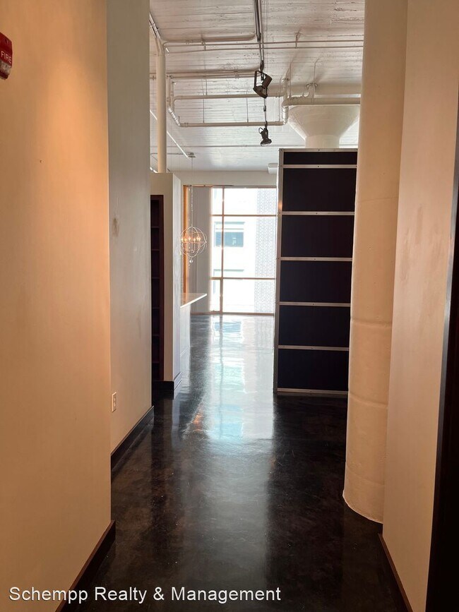 Building Photo - 1 br, 1 bath House - 309 E Market - Mercan...