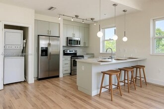 Building Photo - 6701 Biscayne Blvd