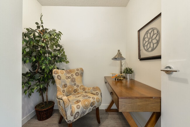 Building Photo - Morningside Estates