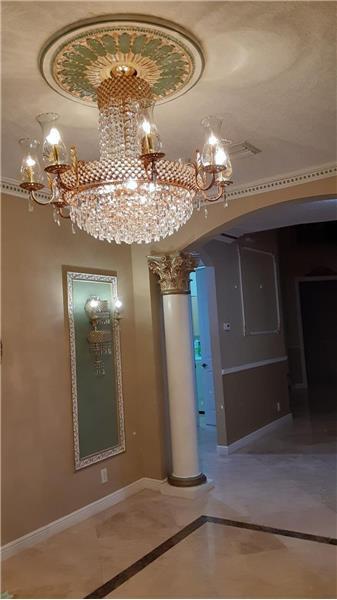 Building Photo - 9457 Campi Dr