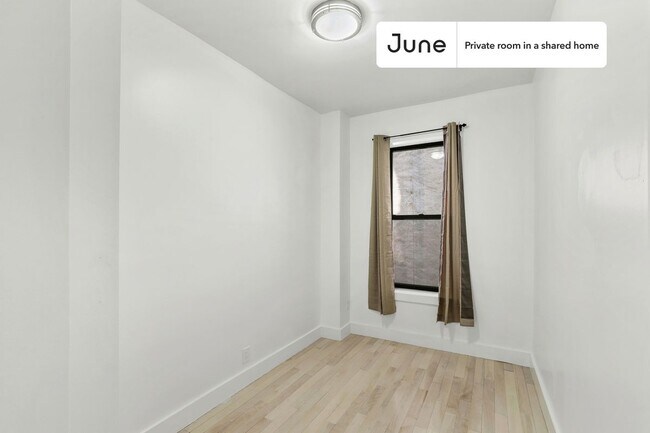 Foto del edificio - Room in Shared 4 bed/2 bath home